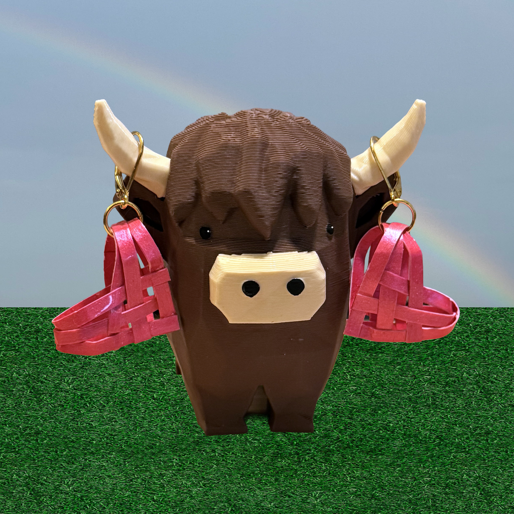 Single heARTwork Dangle Earrings