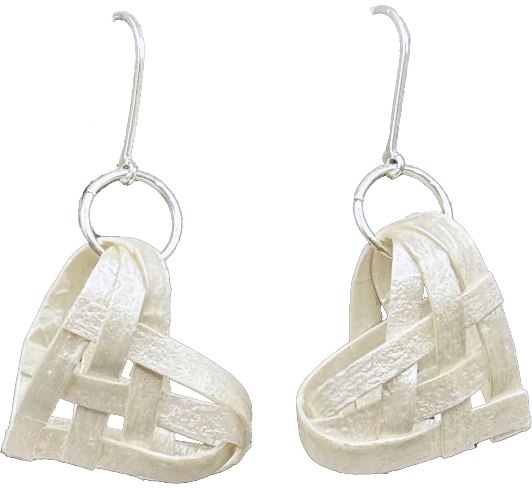 Single heARTwork Dangle Earrings